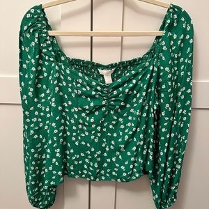 Fitted floral blouse